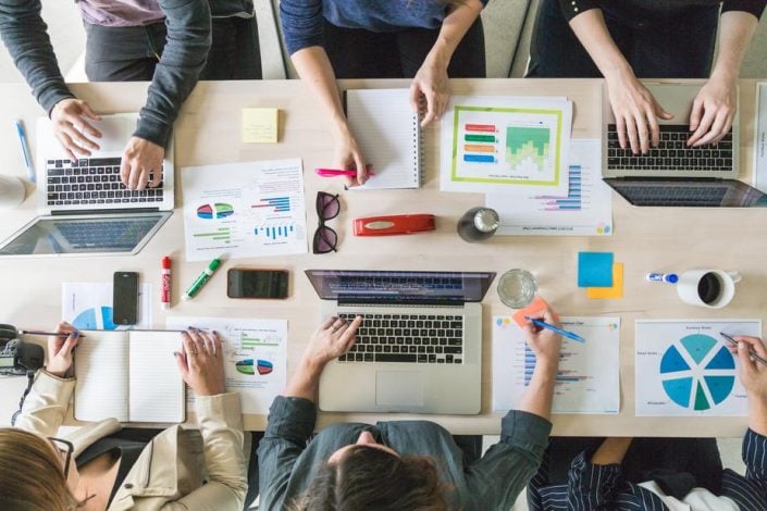 business-team-meeting-boardroom_925x