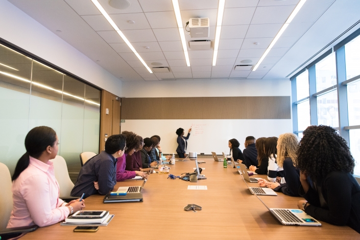 conference-conference-room-digital-nomad-1181396